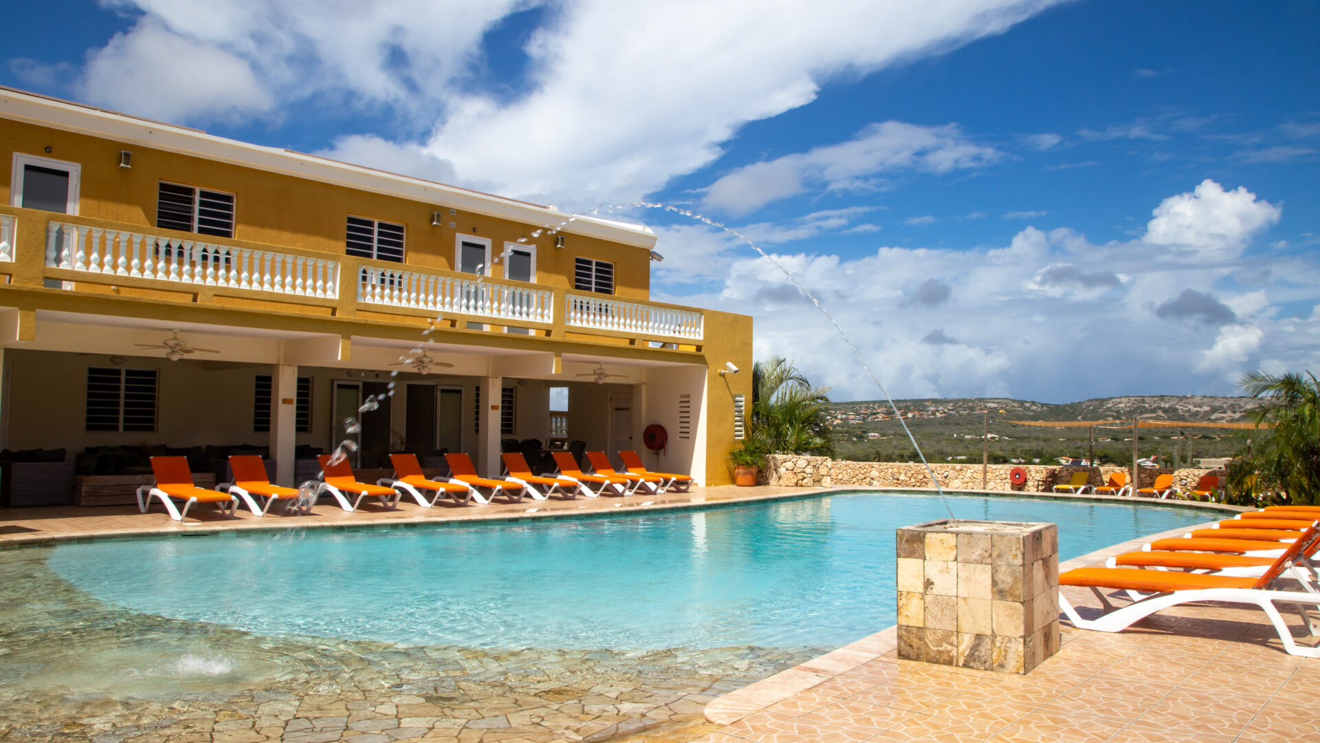 Hillside Apartments | Noord, Bonaire | BON travel